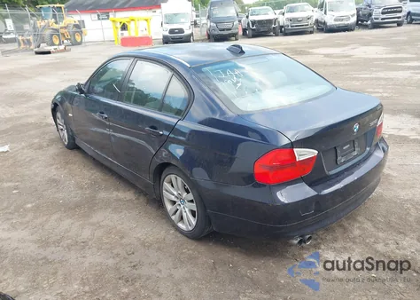 2006 BMW 325I z USA, uszkodzony, nr VIN WBAVB13556PT19128